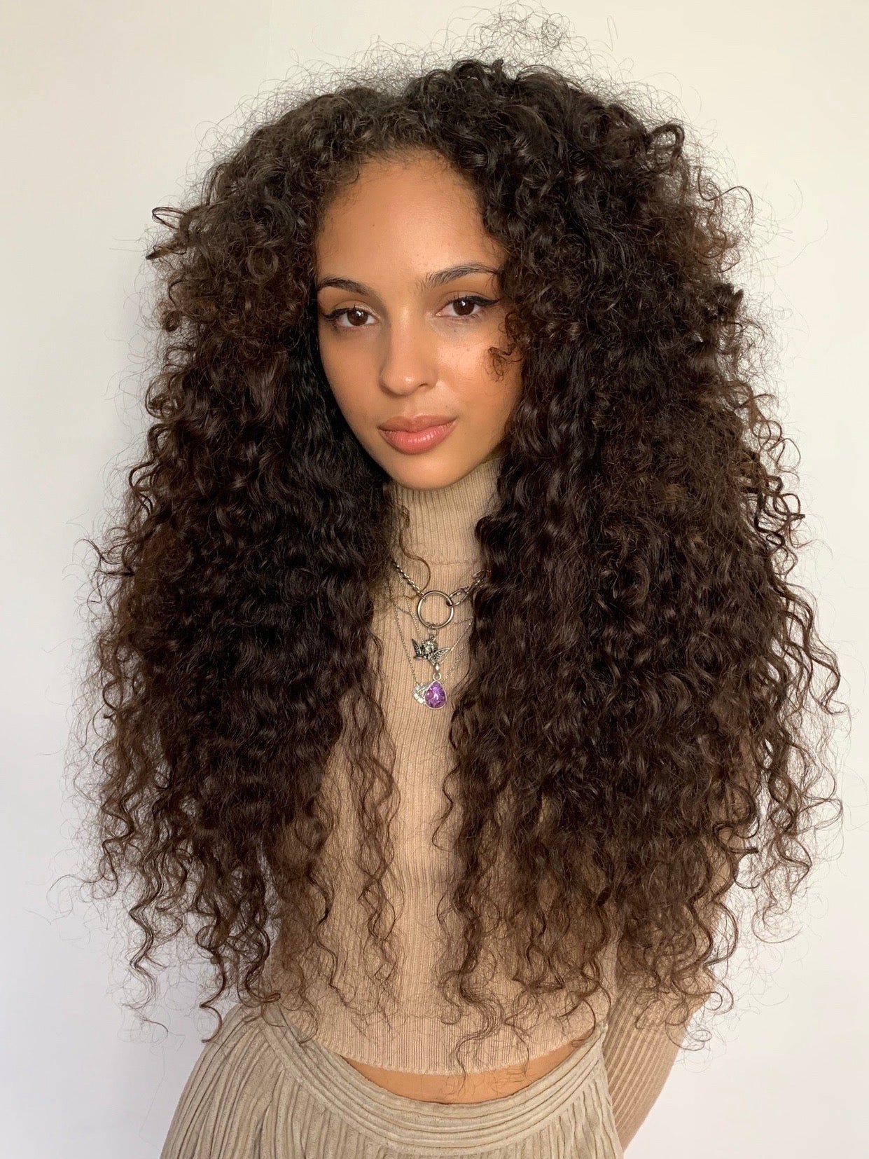 How to Care for Curly Hair Extensions  LOréal Paris